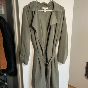 Duster jacket with belt
